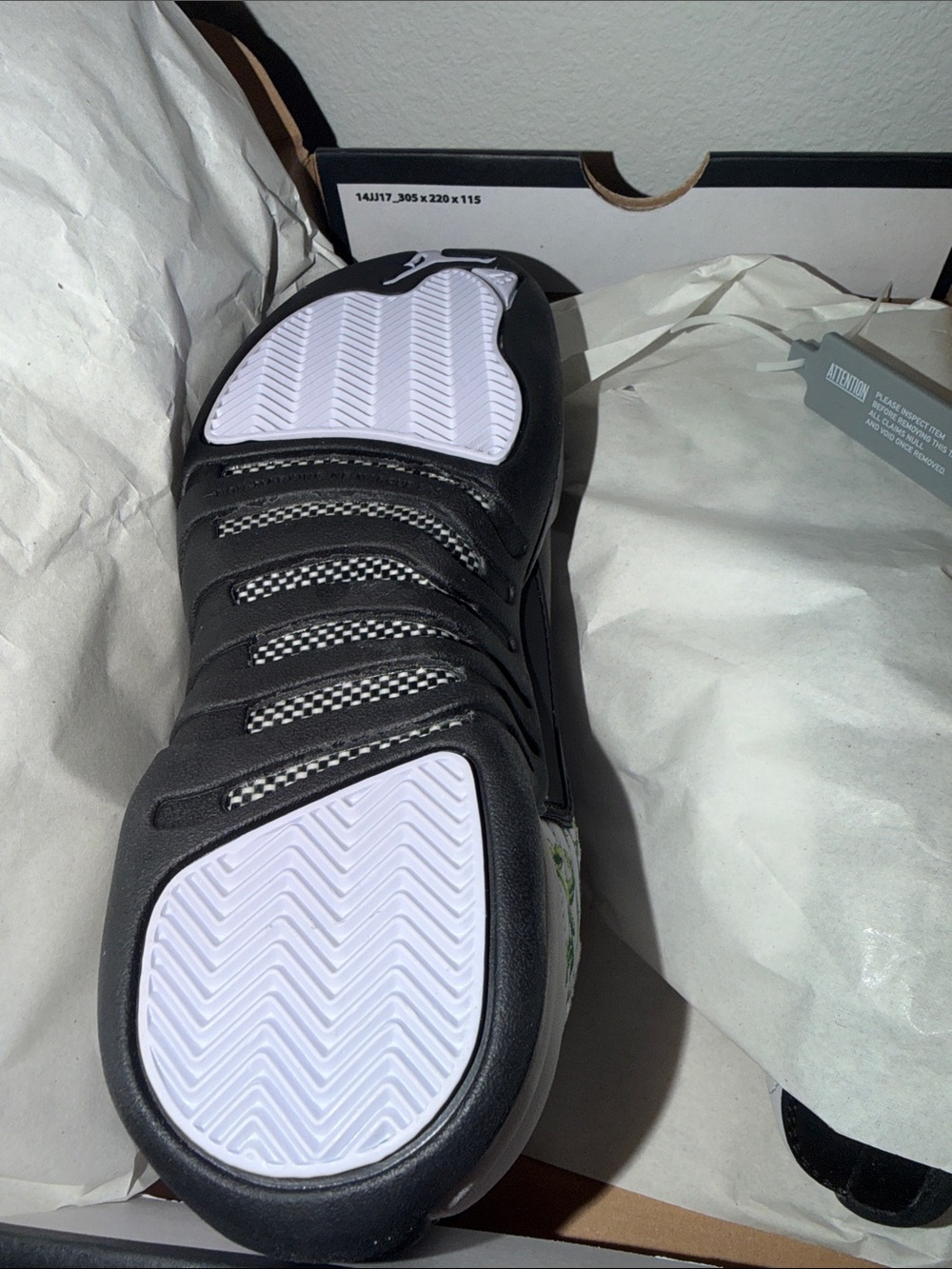 12s - Picture 3 of 3